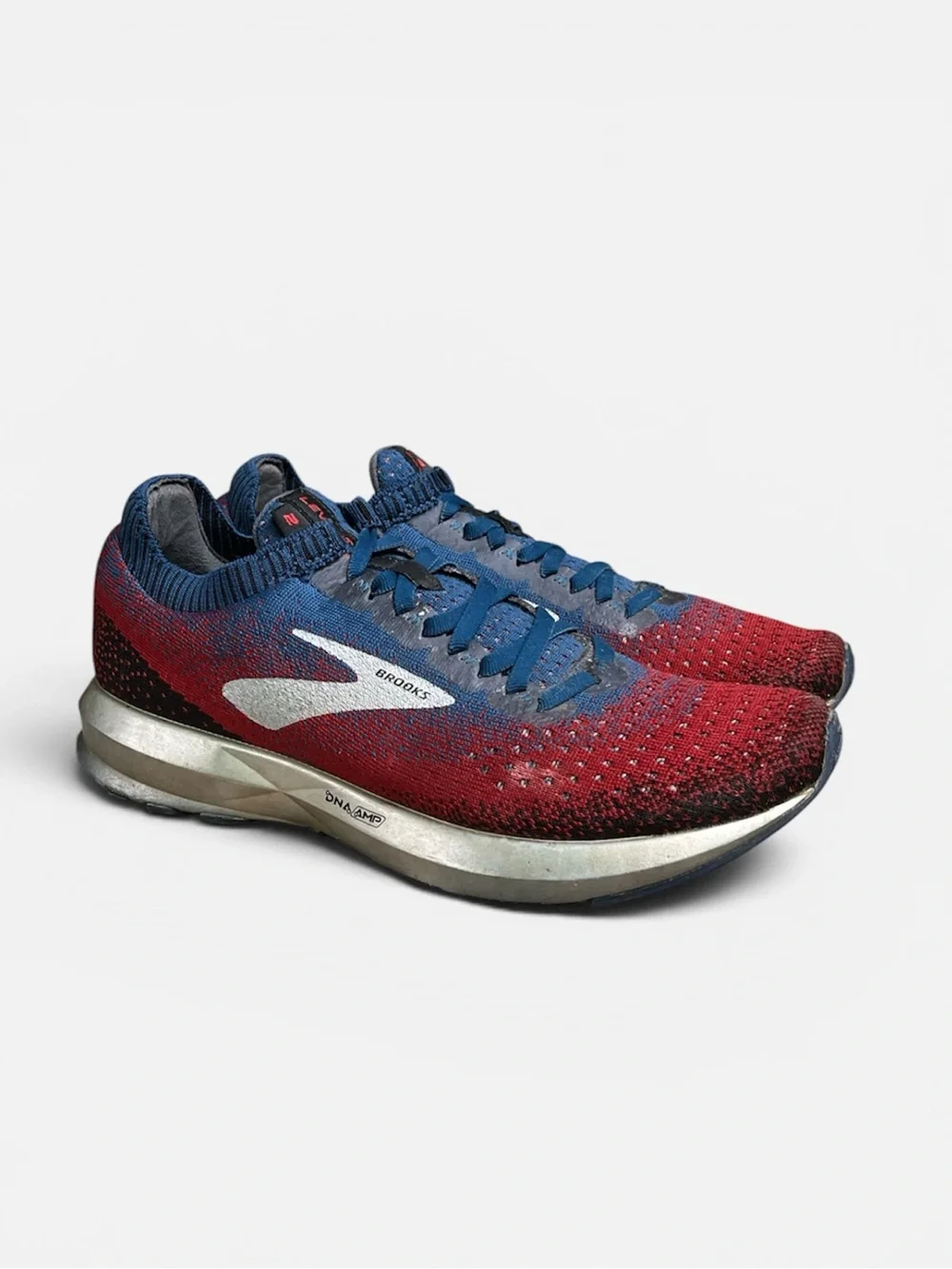Brooks levitate running